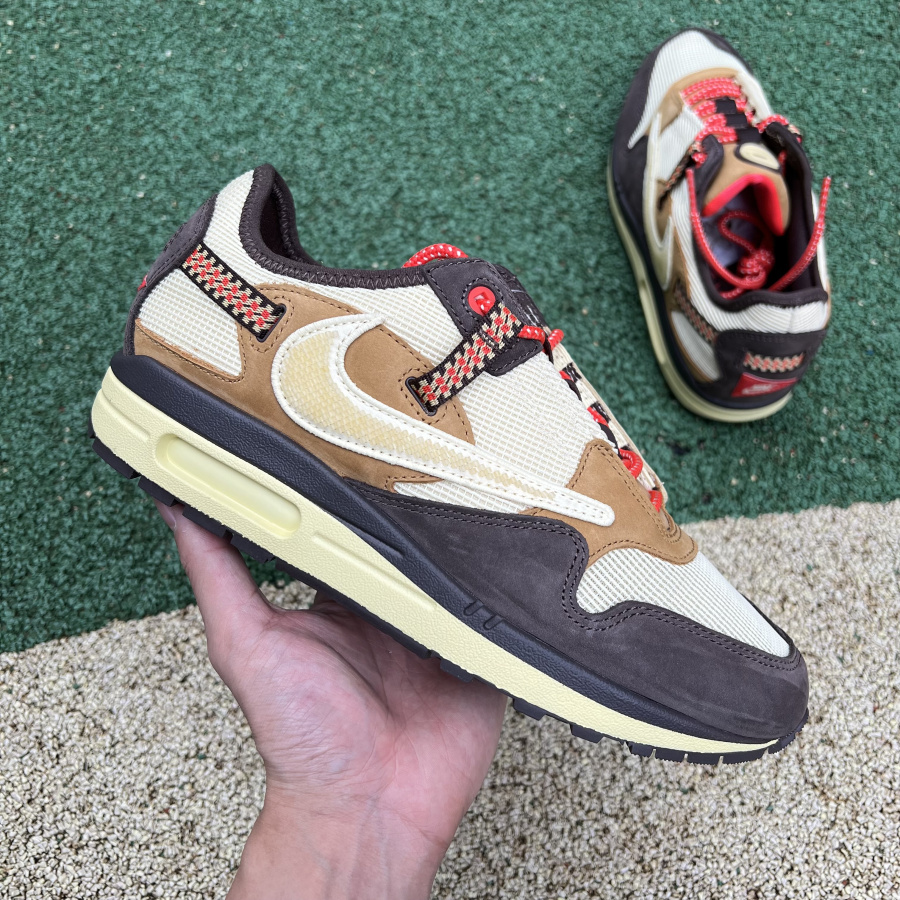Nike Travis Scott X Max1 - DopestKickz