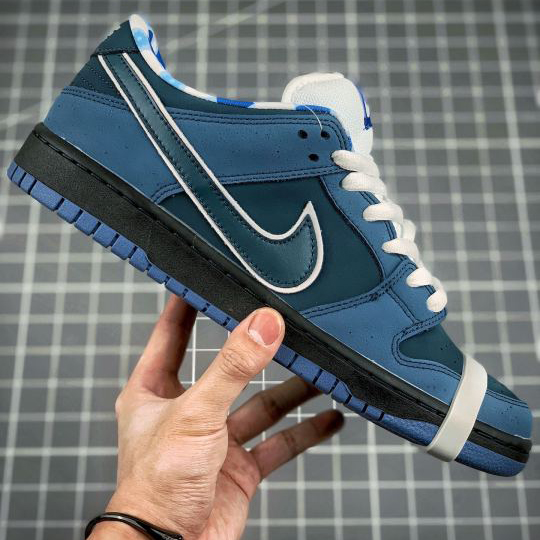 Nike SB Dunk Low Blue Lobster 2009 Sneaker - DopestKickz