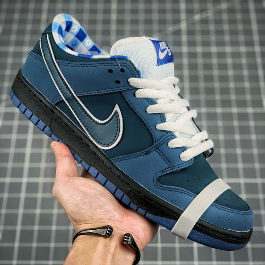 Nike SB Dunk Low Blue Lobster 2009 Sneaker - DopestKickz