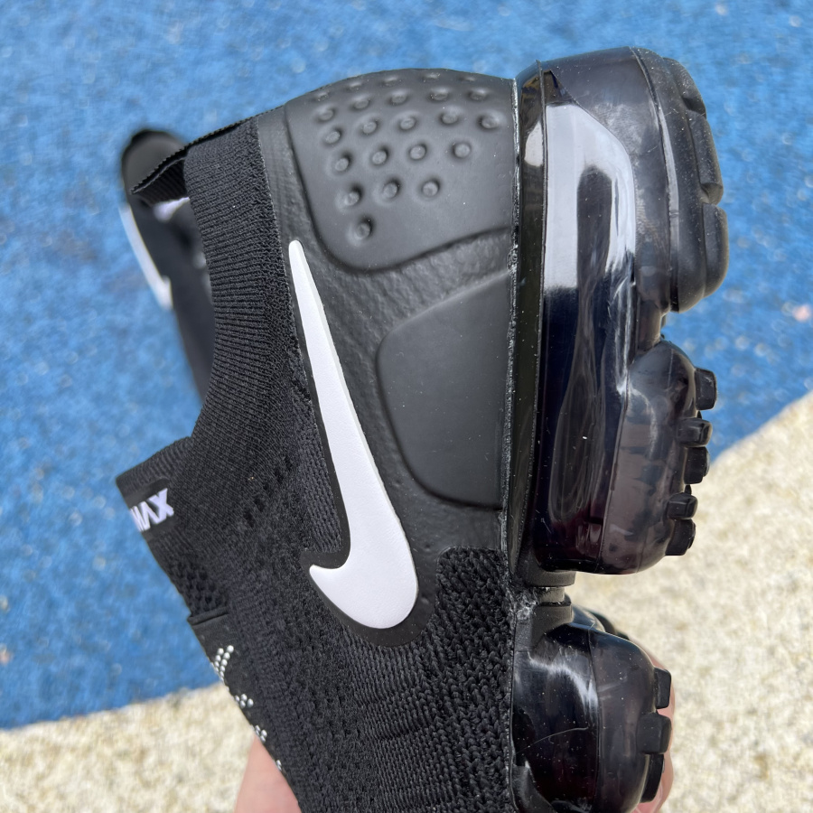 Nike Air Vapormax Moc 2 Sneaker - DopestKickz