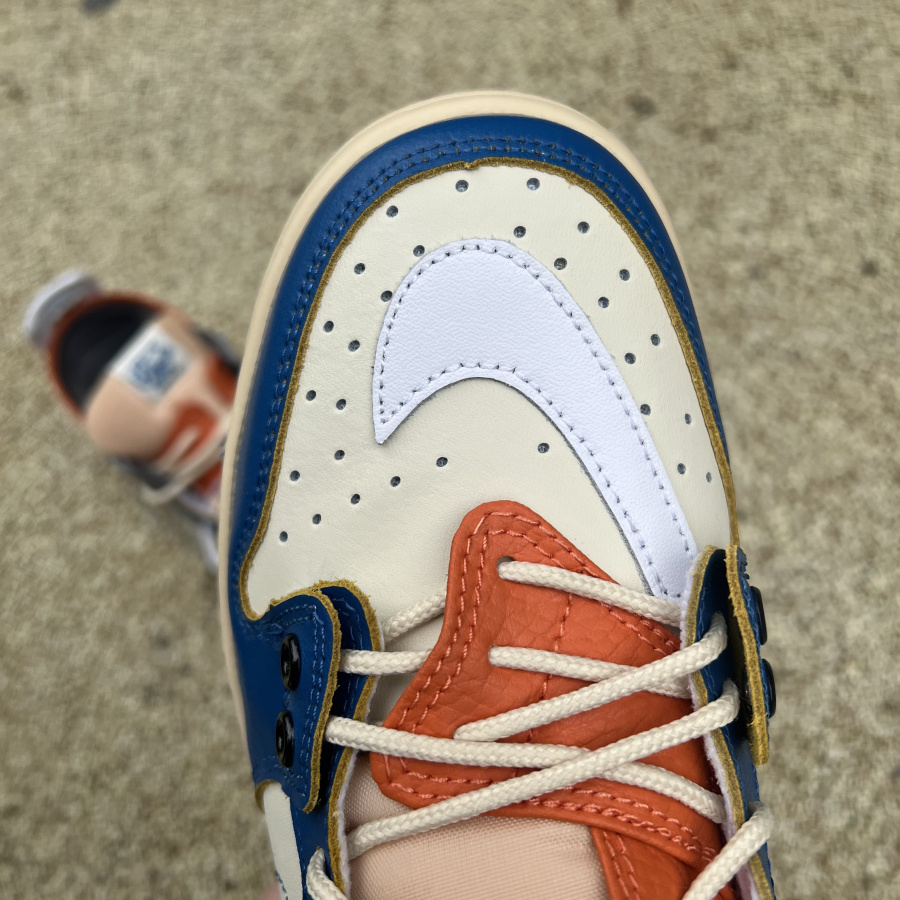 Nike SB Dunk High Pro Sneaker B06817-900 - DopestKickz
