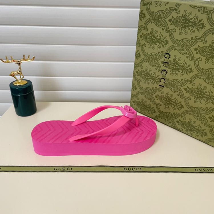 Gucci Thong Sandal With Double G - DopestKickz