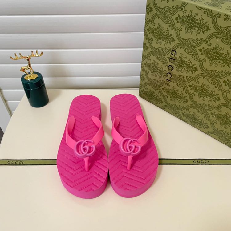 Gucci Thong Sandal With Double G - DopestKickz
