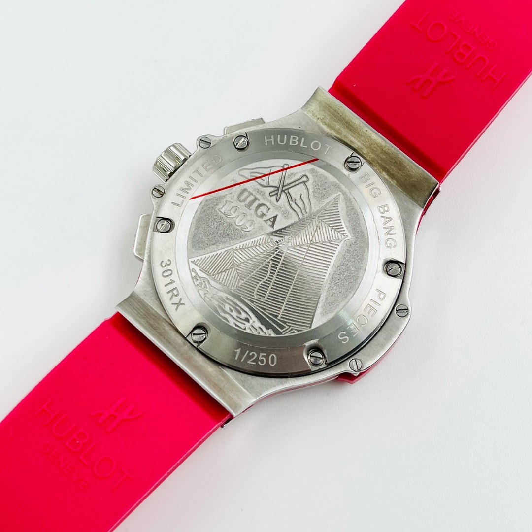 Hublot Watch   36.4mm - DopestKickz