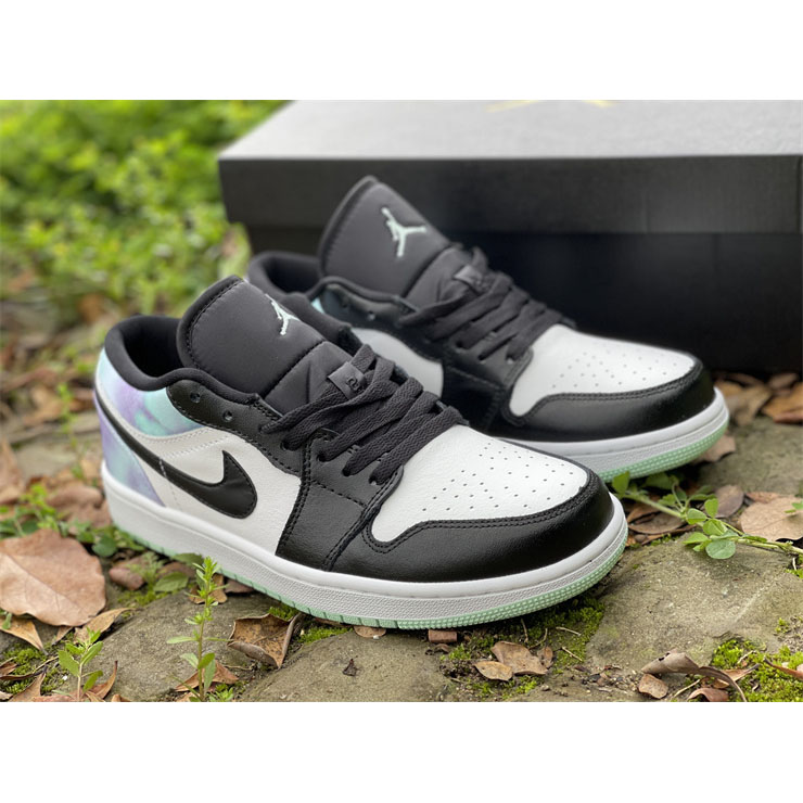 Air Jordan 1 Low Sneaker   DM1199 100 - DopestKickz