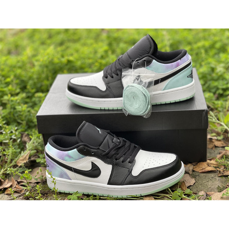 Air Jordan 1 Low Sneaker   DM1199 100 - DopestKickz