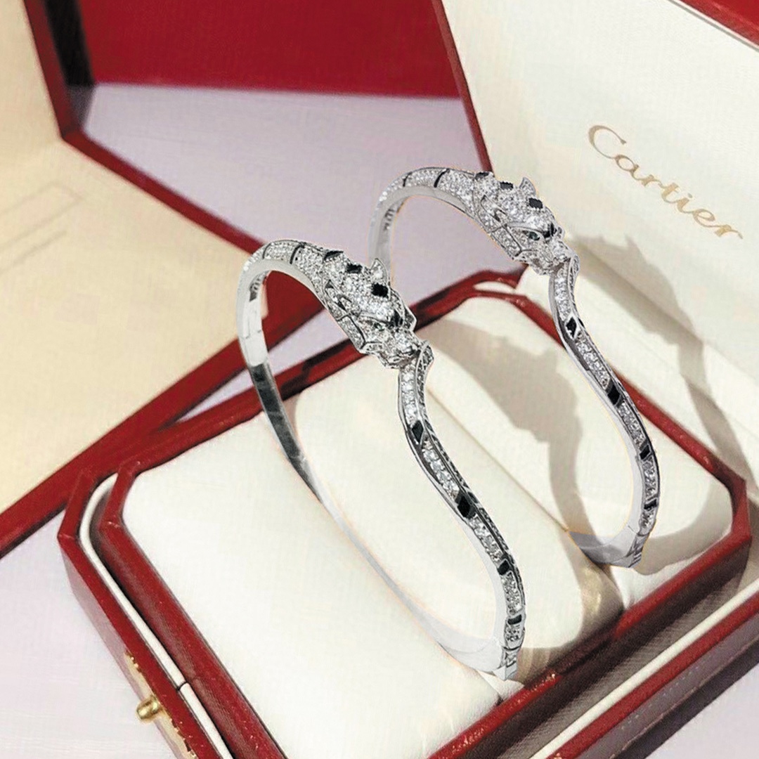Cartier Bracelet - DopestKickz