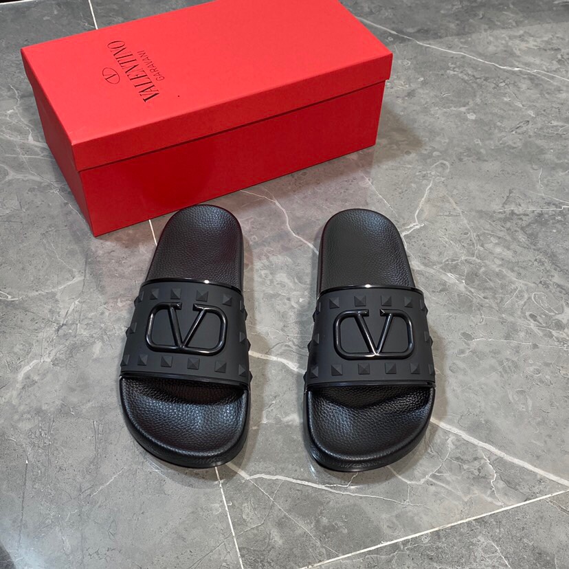 Valenti Garavani Summer V Logo Singature Sandal In Black - DopestKickz