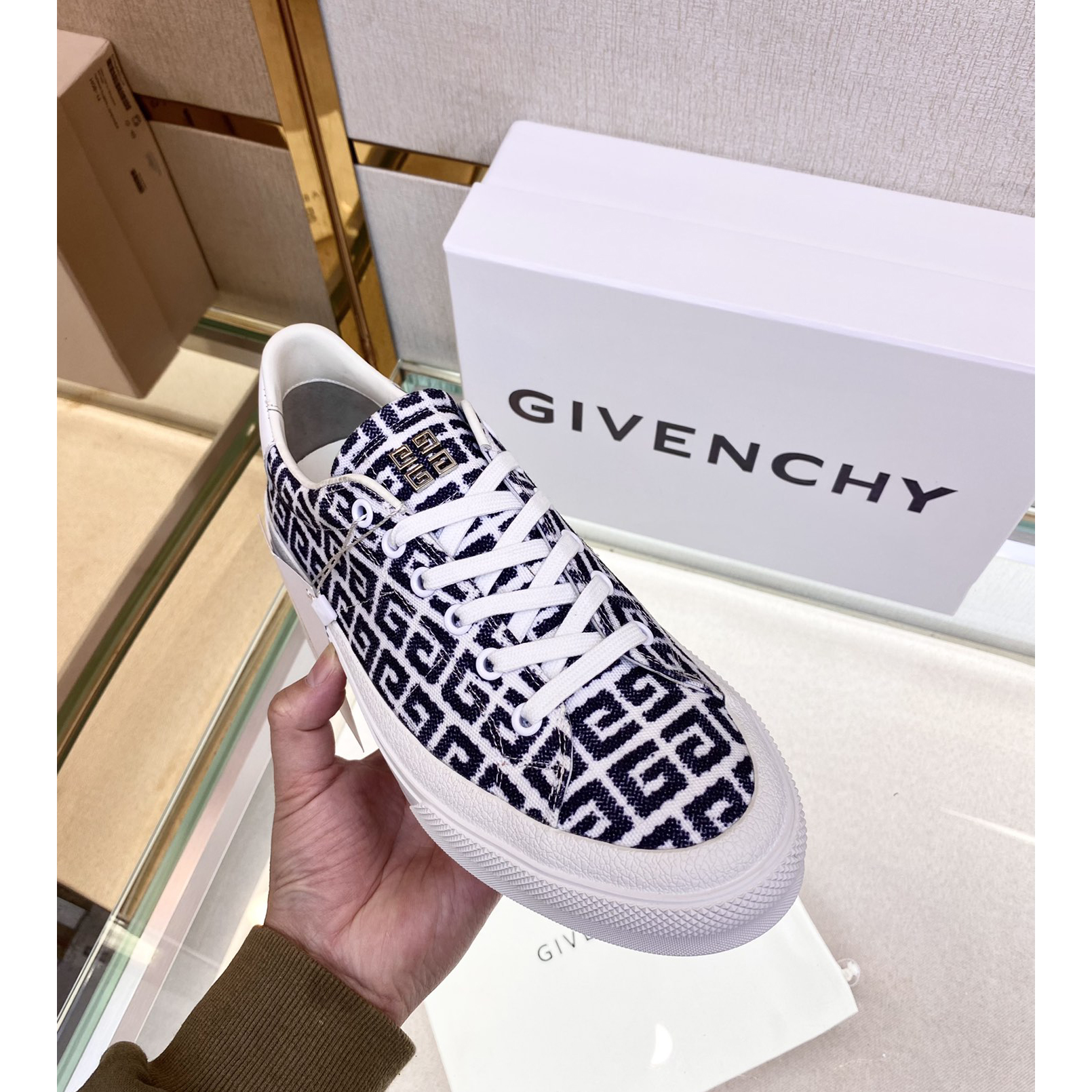 Givenchy Logo Print Low-Top Sneakers - DopestKickz