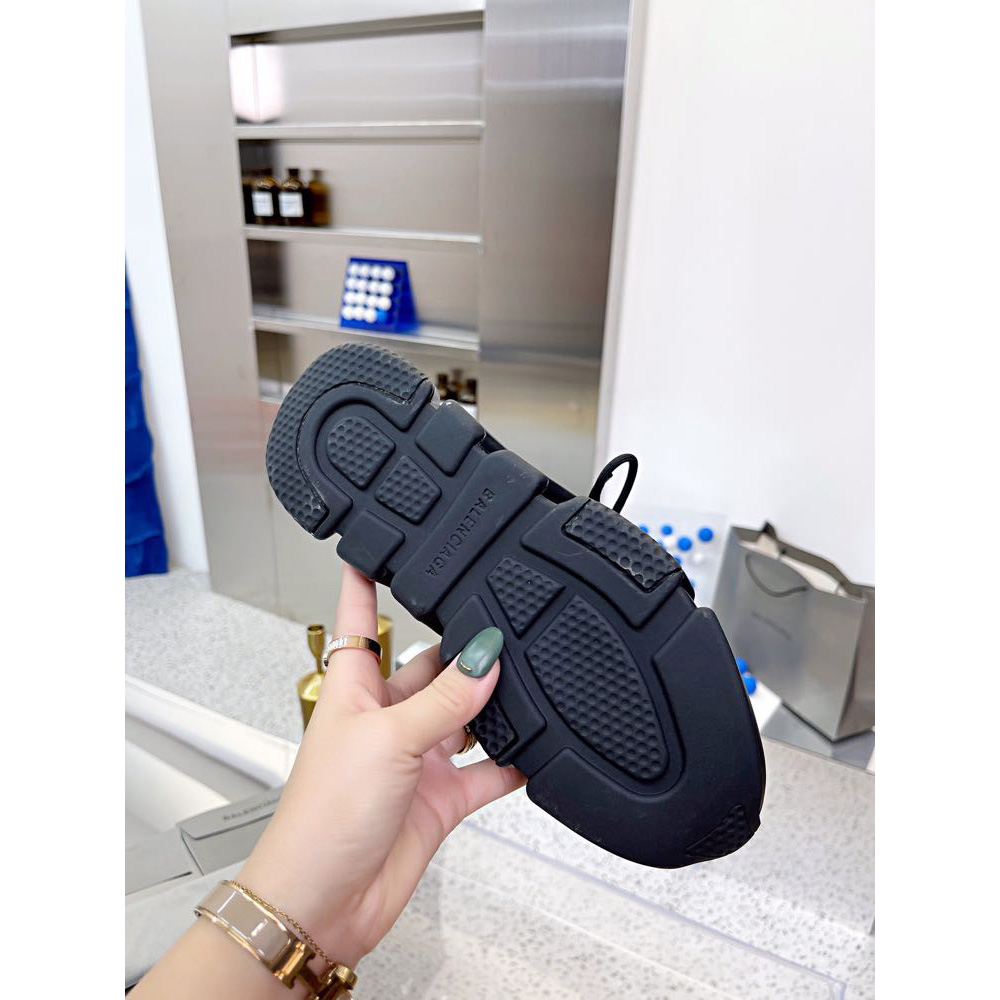 Balenciaga Men's Speed Lace-Up Sneaker In Black - DopestKickz