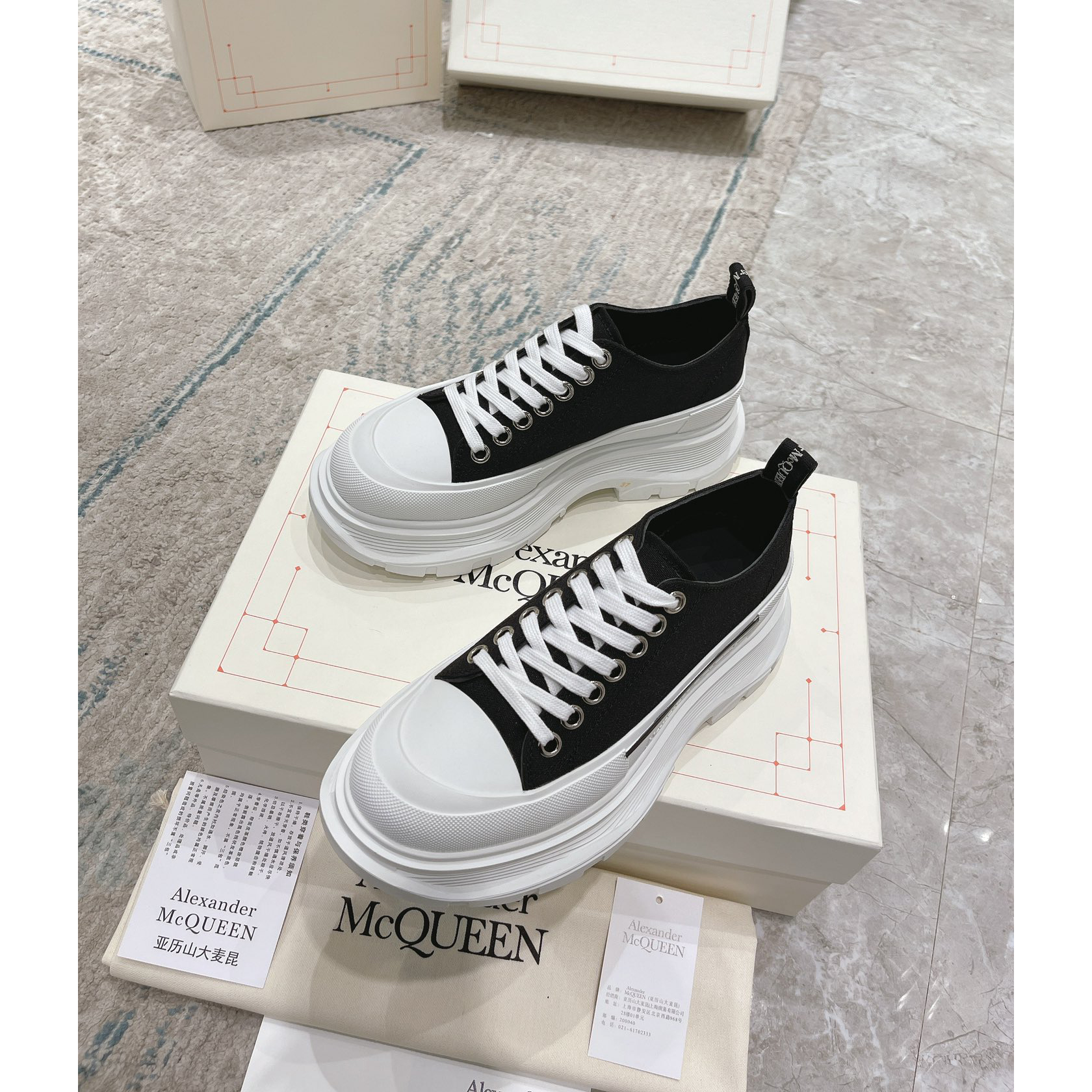 Alexander Mqueen Tread Slick Platform Low Sneakers - DopestKickz