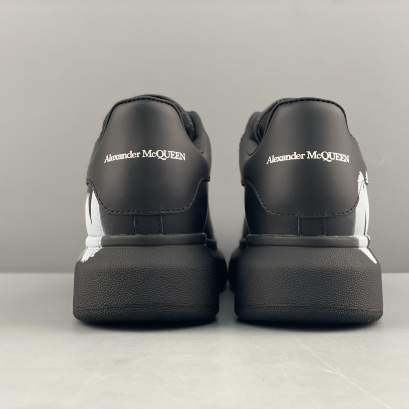 Alexander Mqueen Low-Top Sneakers     - DopestKickz