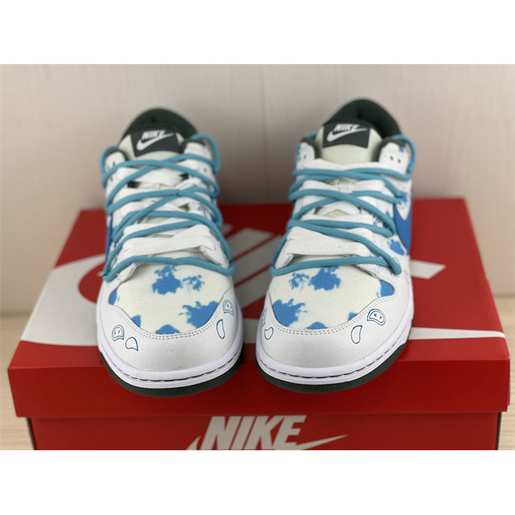 Nike Dunk SE Low Sneaker DH0957-100 - DopestKickz