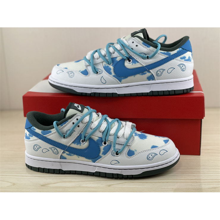 Nike Dunk SE Low Sneaker DH0957-100 - DopestKickz