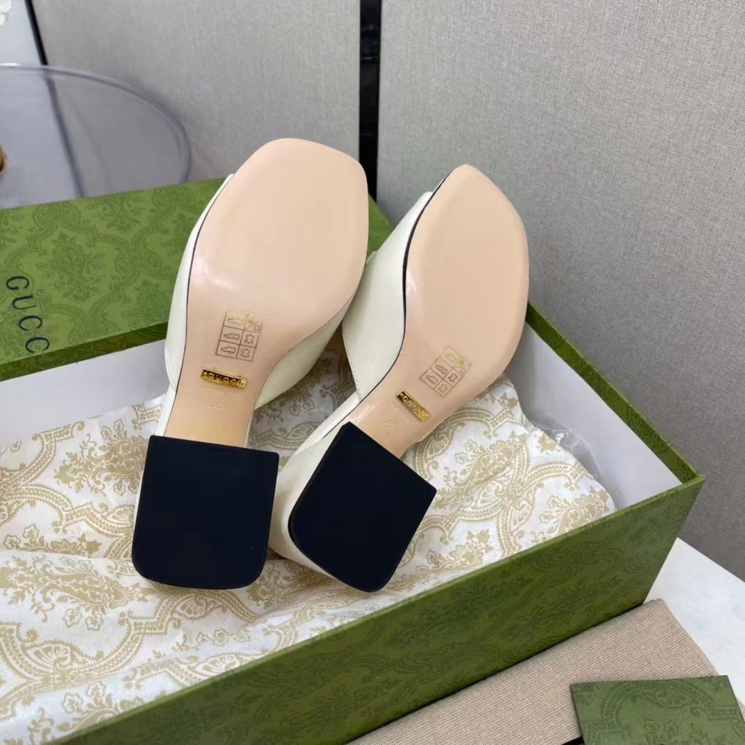 Gucci Women's slide sandal with Horsebit - DopestKickz