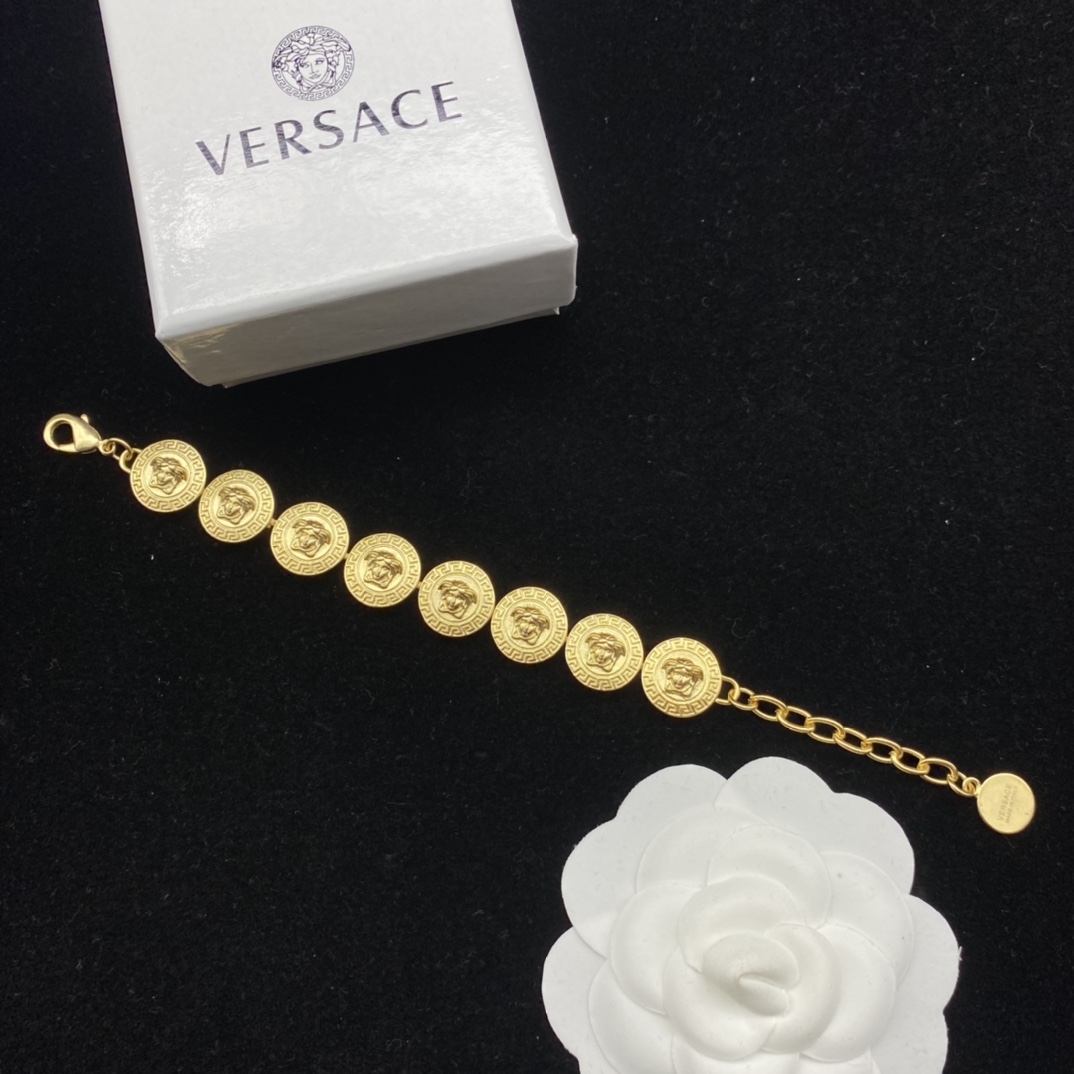 Versace Medusa Logo Bracelet - DopestKickz
