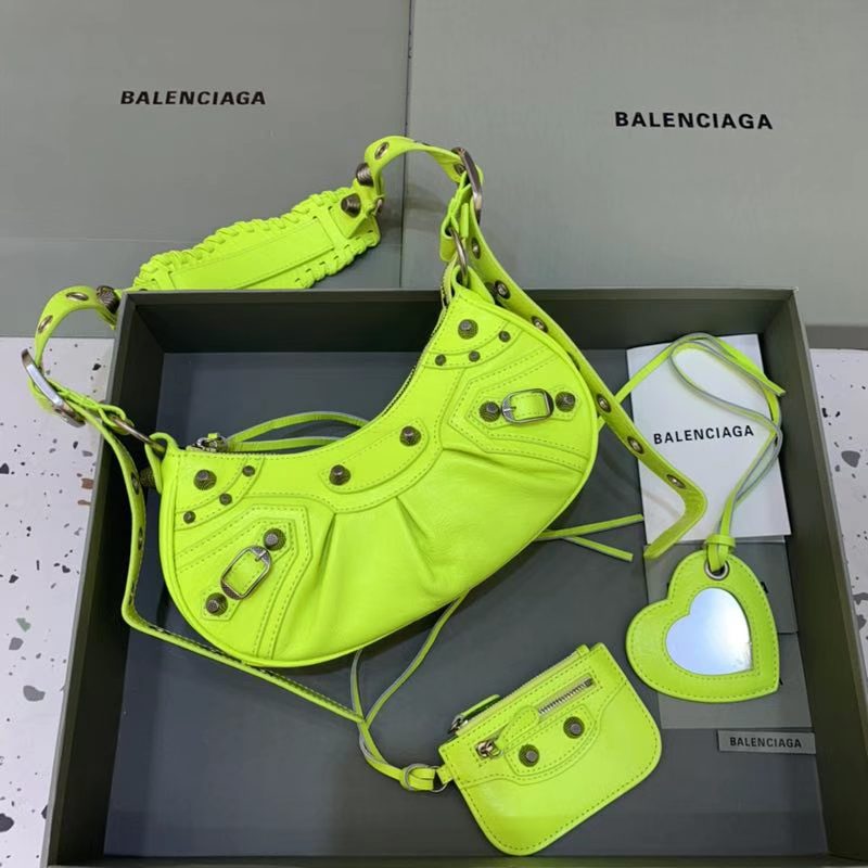 Balenciaga Le Cagole Shoulder Bag(26-12-6cm) - DopestKickz