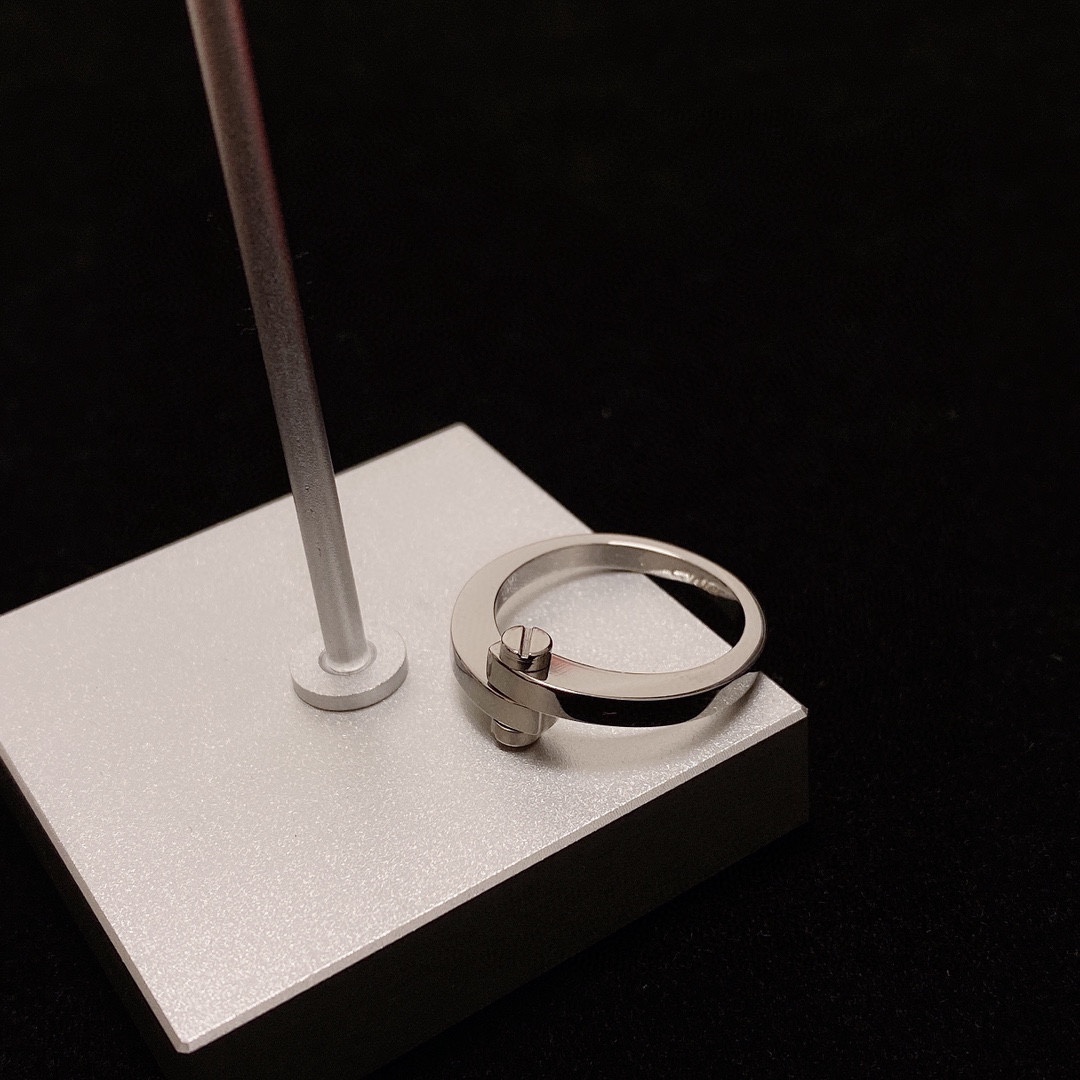 Cartier Ring  - DopestKickz
