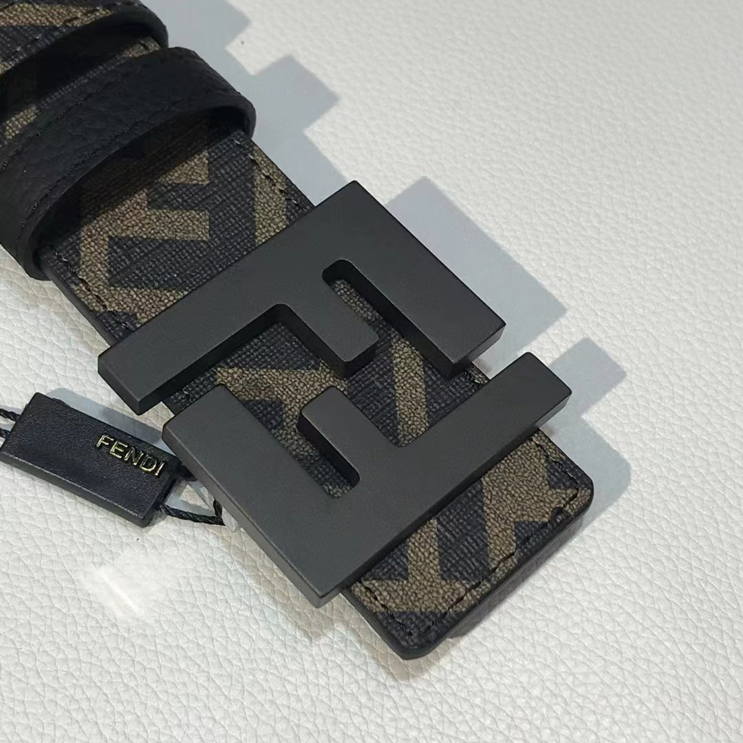 Fendi Leather Belt With FF Buckle - DopestKickz