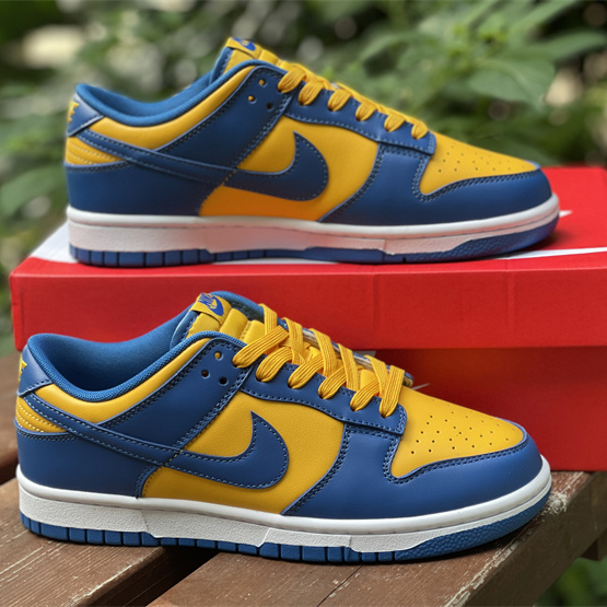 Nike SB Dunk Low ''Warriors'' Sneaker   DD1391-402 - DopestKickz