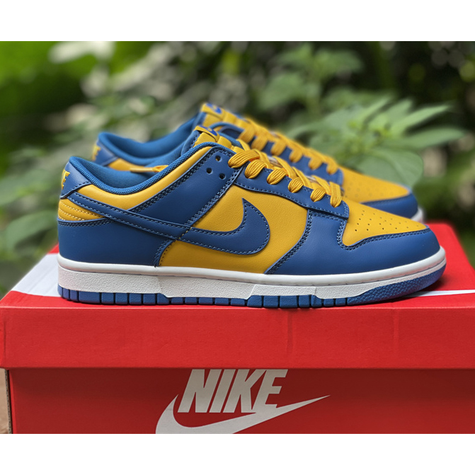 Nike SB Dunk Low ''Warriors'' Sneaker   DD1391-402 - DopestKickz