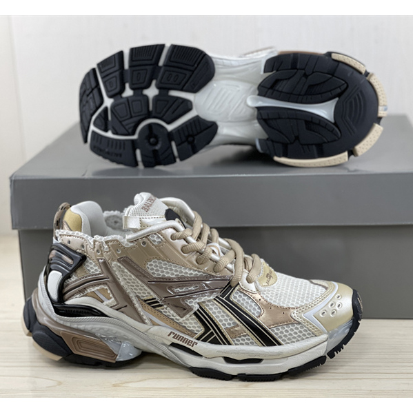 Balenciaga Track Sneaker - DopestKickz