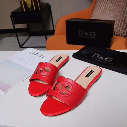Dolce & Gabbana  DG Logo Leather  Sandal - DopestKickz