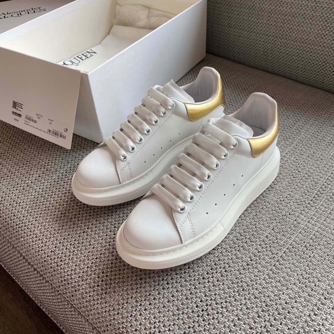 Alexander Mqueen Men's Oversized Metalic Leather Platform Sneakers - DopestKickz