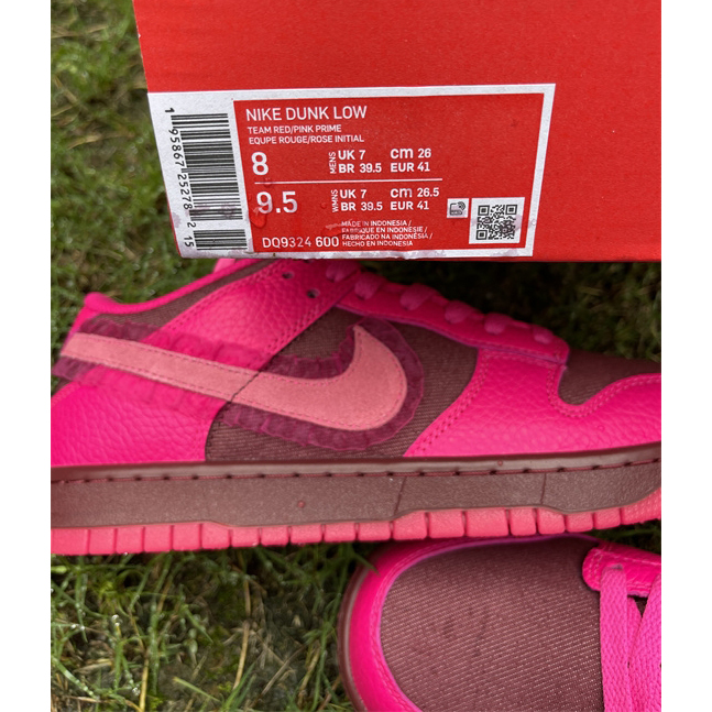 Nike Dunk Low 'Valentine's Day' Sneaker DQ9324-600 - DopestKickz