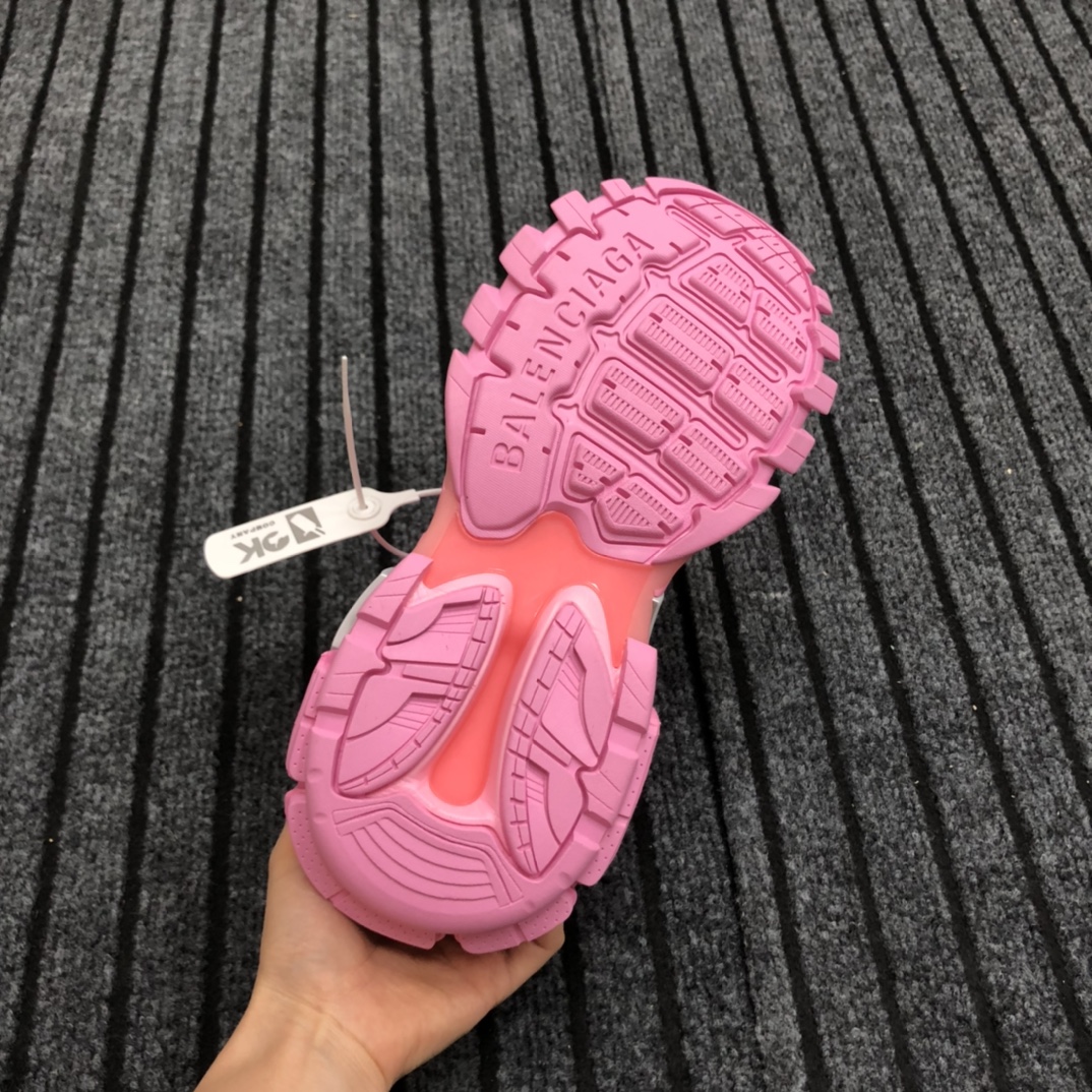 Balenciaga Track.2 Sneaker - DopestKickz