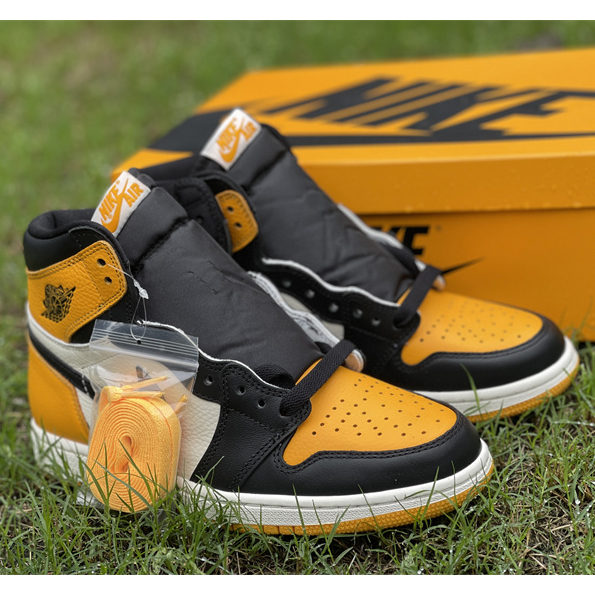 Air Jordan 1 High OG 'Yellow Toe' Sneaker  555088-711 - DopestKickz