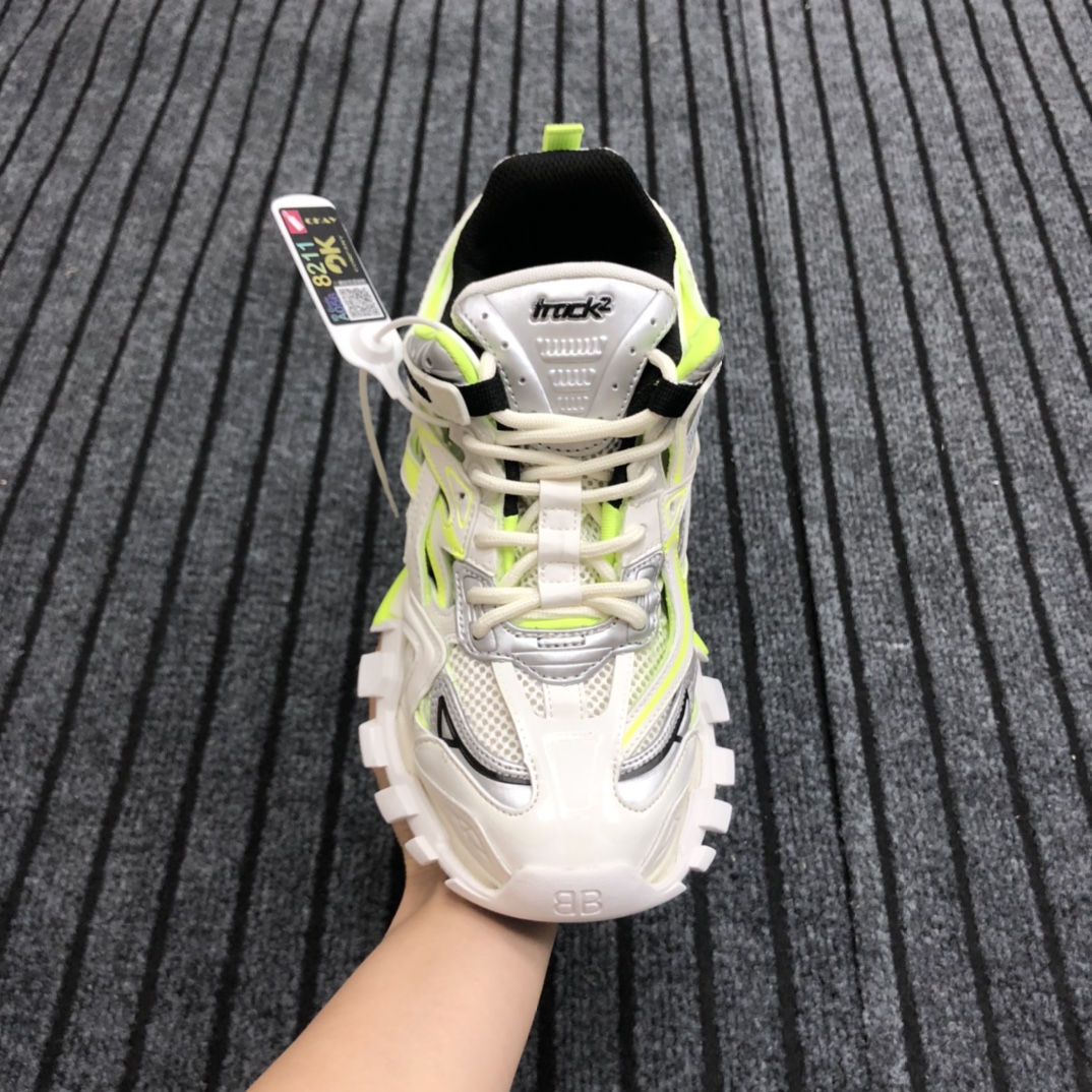 Balenciaga Track.2 Sneaker - DopestKickz