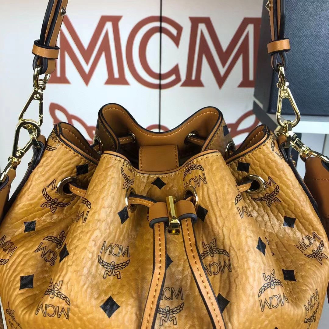 MCM Dessau Drawstring Bag In Visetos(24-25-15CM) - DopestKickz