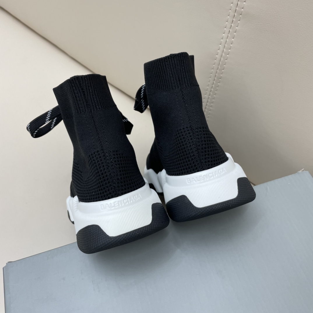 Balenciaga Speed 2.0 Lace-Up Sneaker In Black/White - DopestKickz