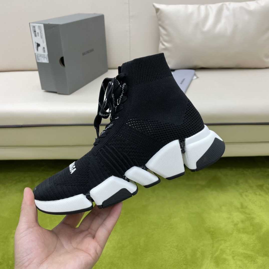 Balenciaga Speed 2.0 Lace-Up Sneaker In Black/White - DopestKickz
