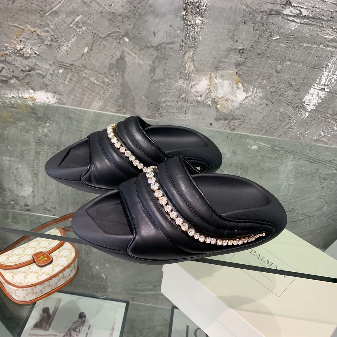 Balmain B-It-Puffy Slides - DopestKickz