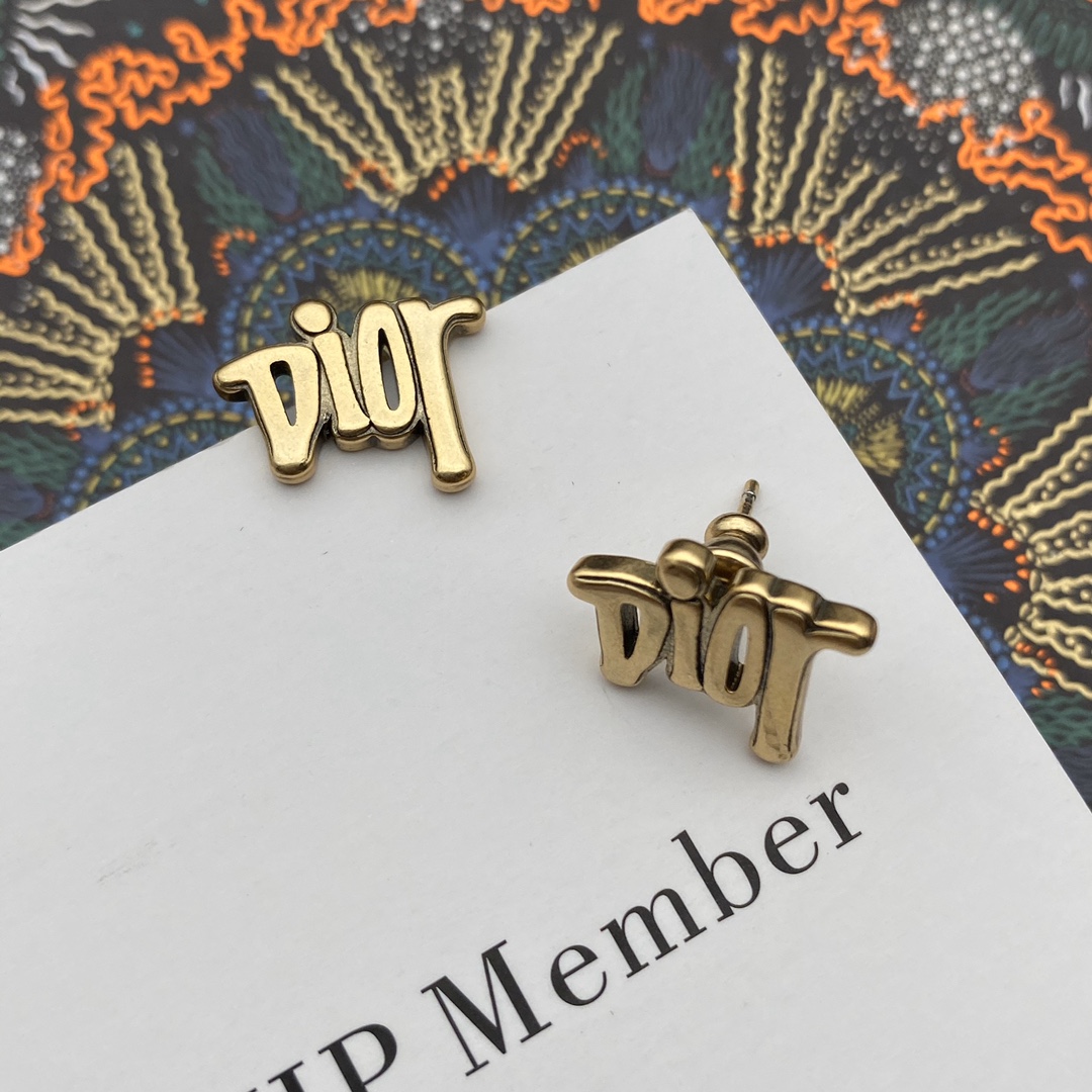 Dior  Earrings - DopestKickz