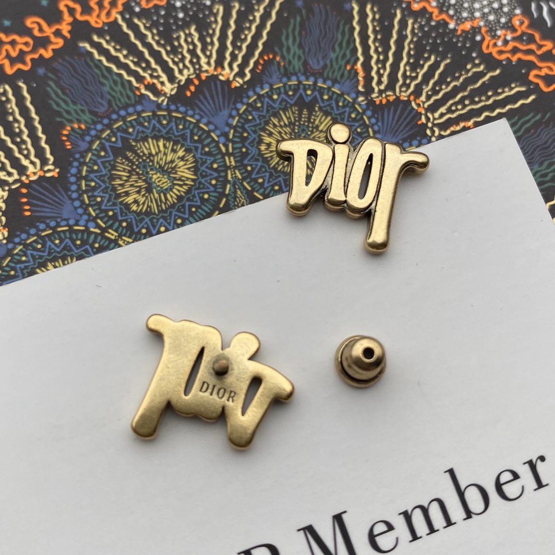 Dior  Earrings - DopestKickz