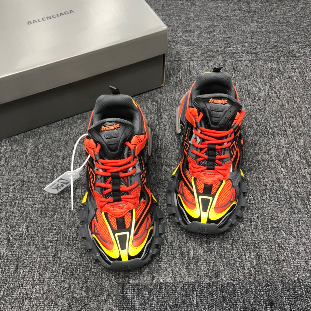 Balenciaga Track.2 Sneaker - DopestKickz