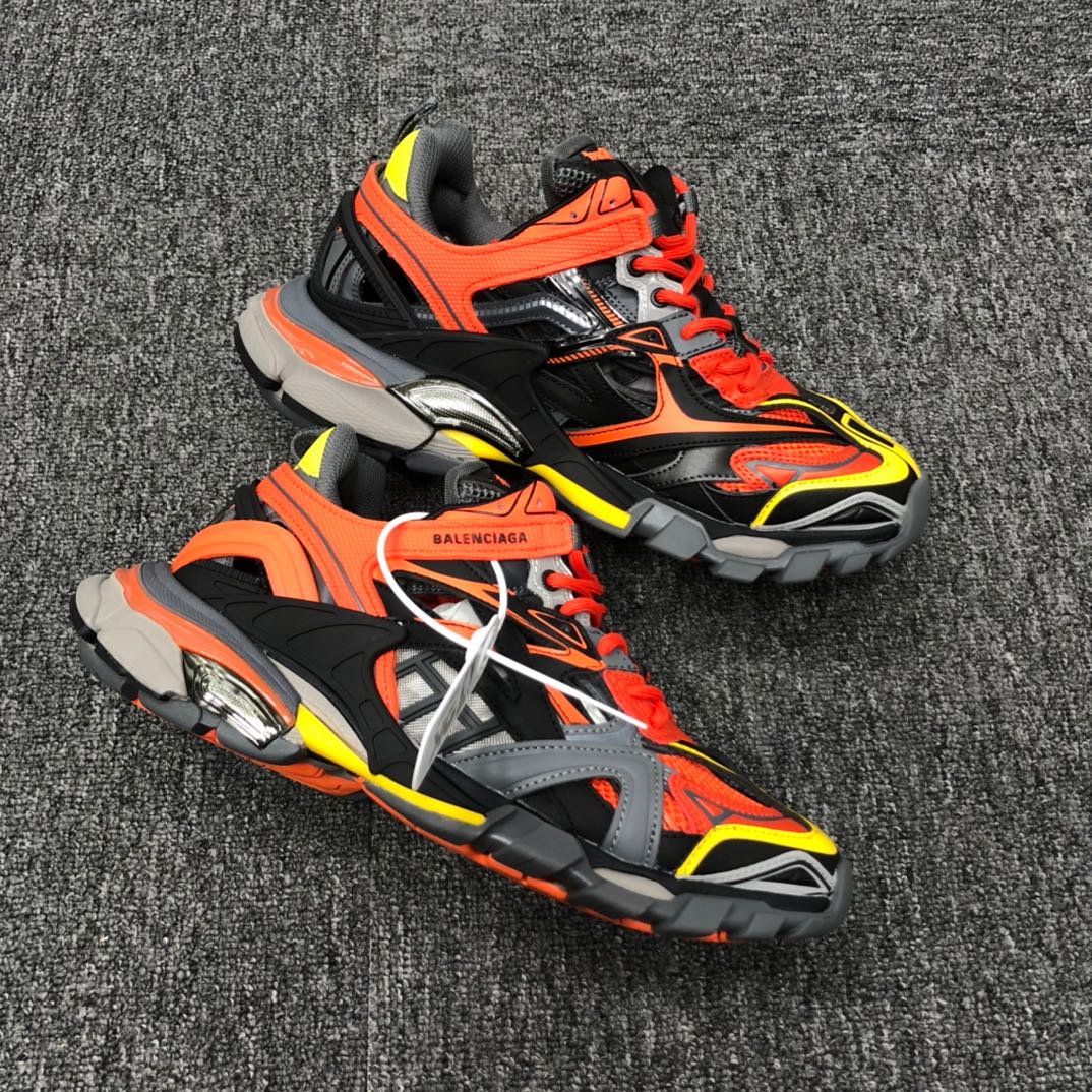 Balenciaga Track.2 Sneaker - DopestKickz