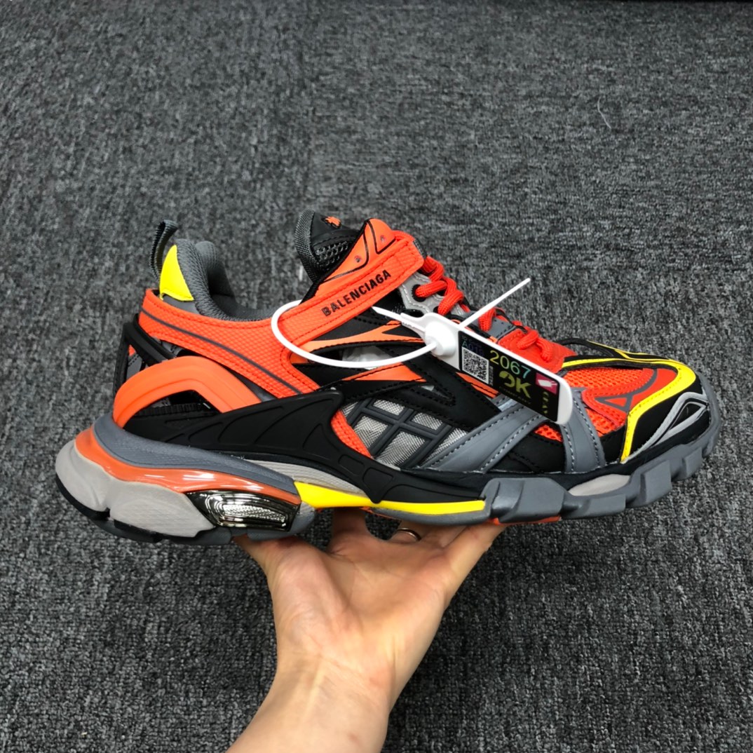 Balenciaga Track.2 Sneaker - DopestKickz