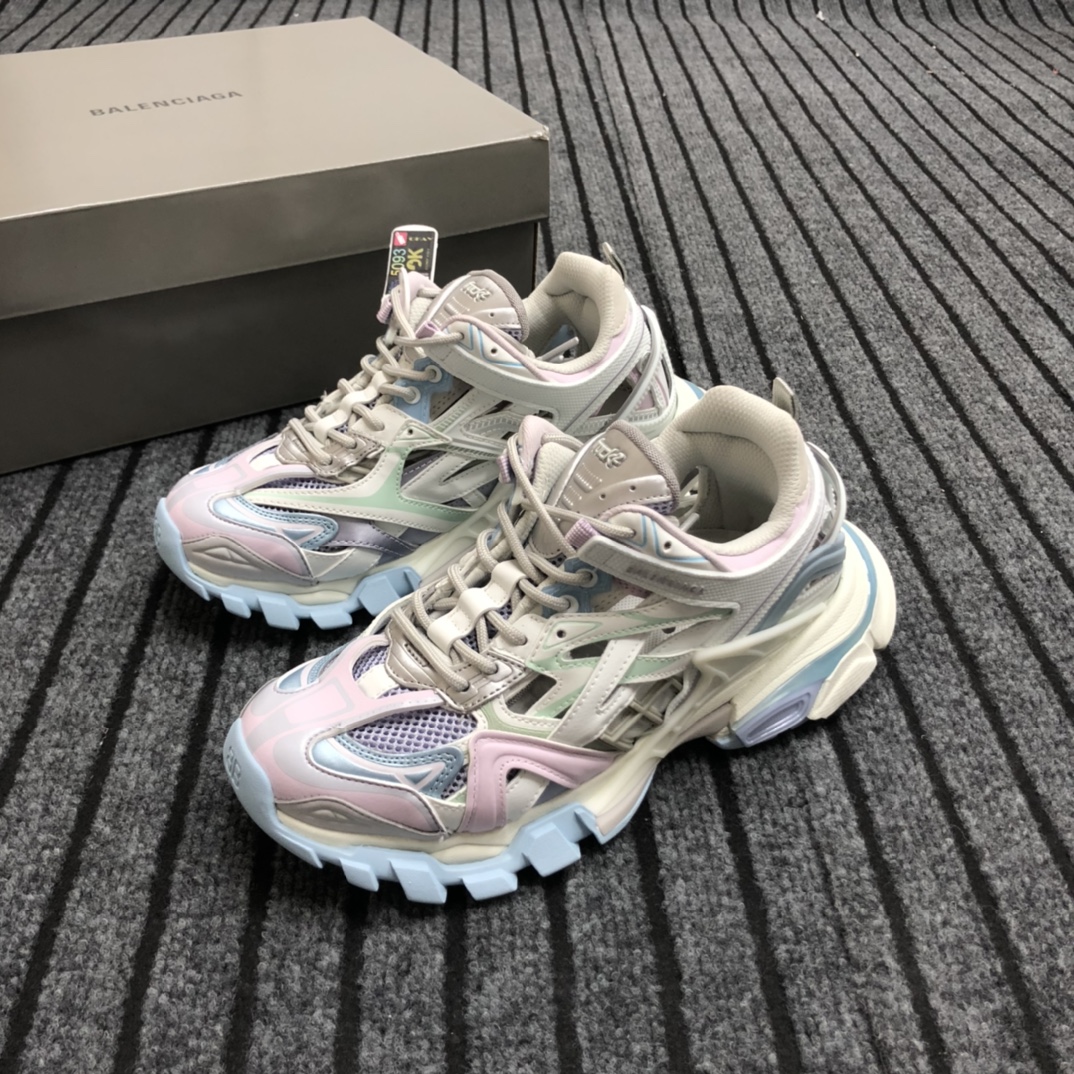 Balenciaga Track.2 Sneaker - DopestKickz