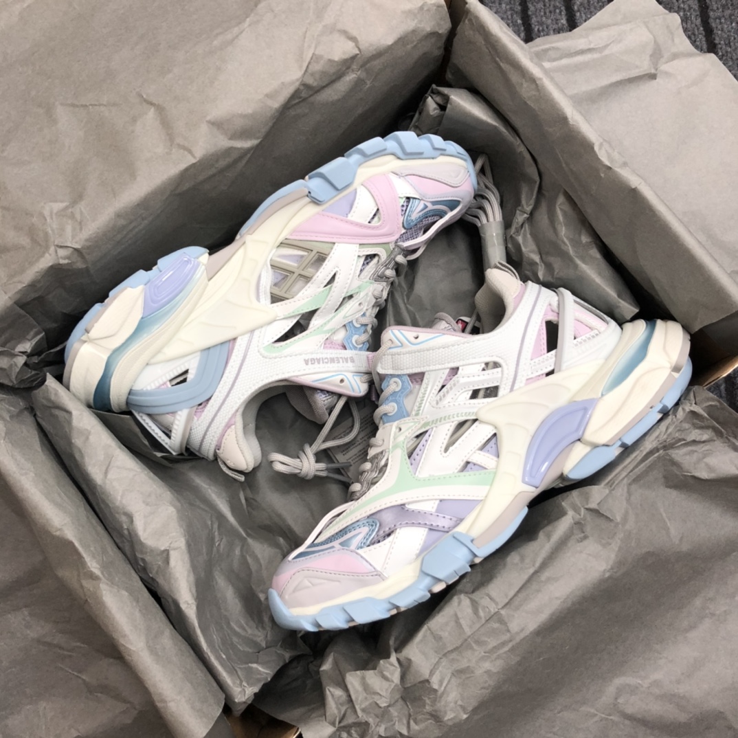 Balenciaga Track.2 Sneaker - DopestKickz