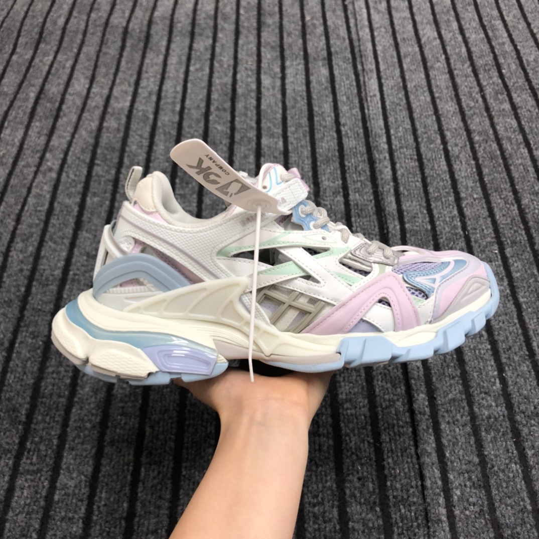 Balenciaga Track.2 Sneaker - DopestKickz