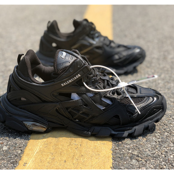 Balenciaga Track 4.0 Sneaker - DopestKickz