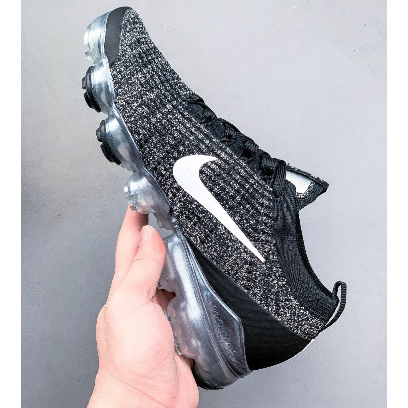 Nike Air Vapormax Flyknit Sneakers - DopestKickz