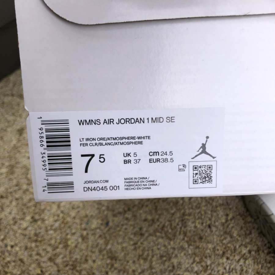 Air Jordan 1 Mid SE AJ1 'Light Iron Ore' Middle Top Sneaker  DN4045-001 - DopestKickz