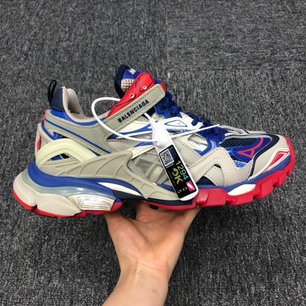 Balenciaga Track.2 Sneaker - DopestKickz