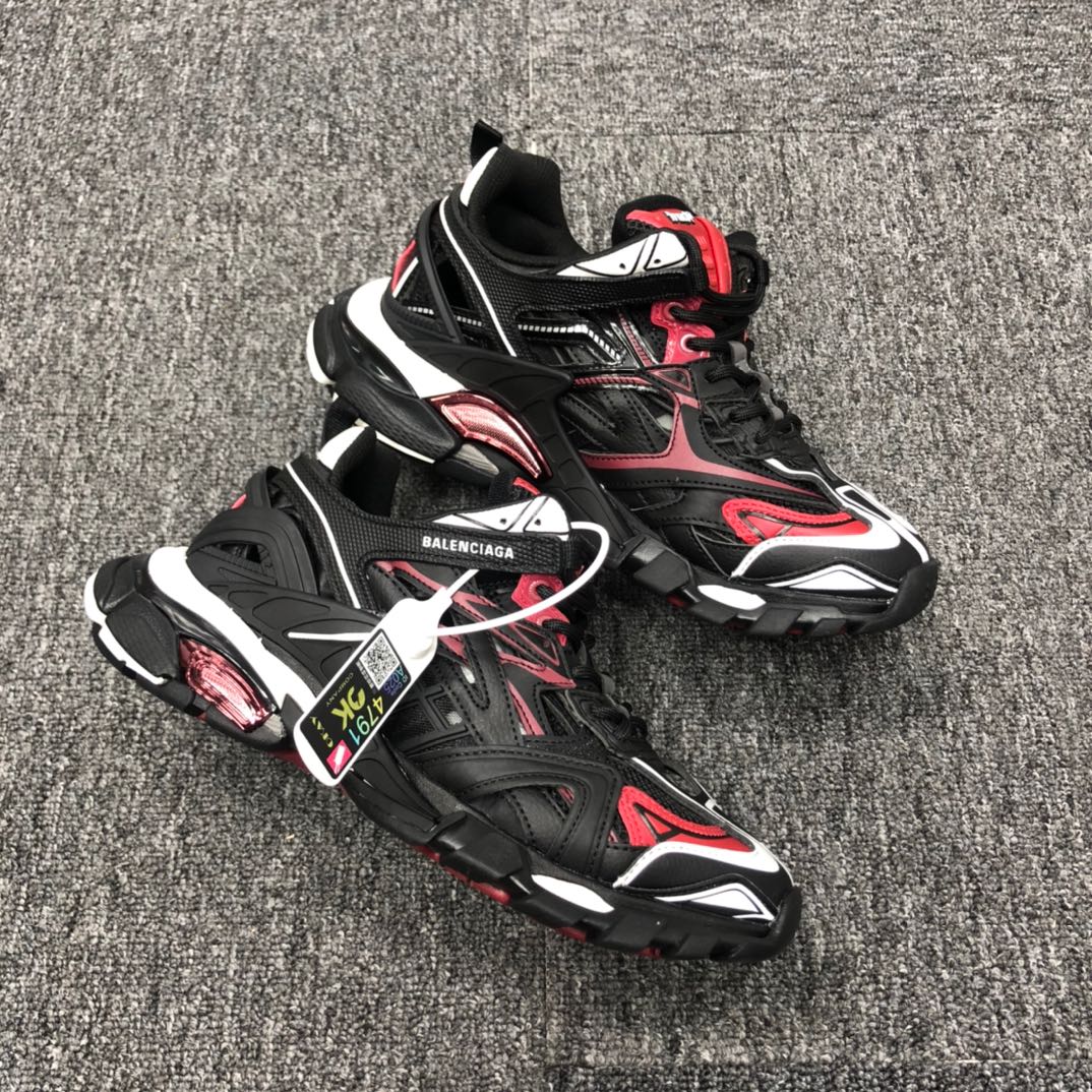 Balenciaga Track.2 Sneaker - DopestKickz
