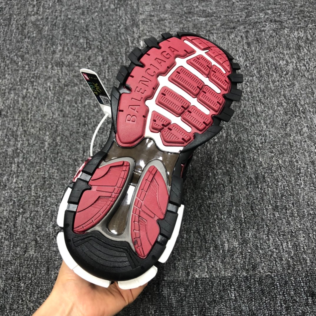 Balenciaga Track.2 Sneaker - DopestKickz
